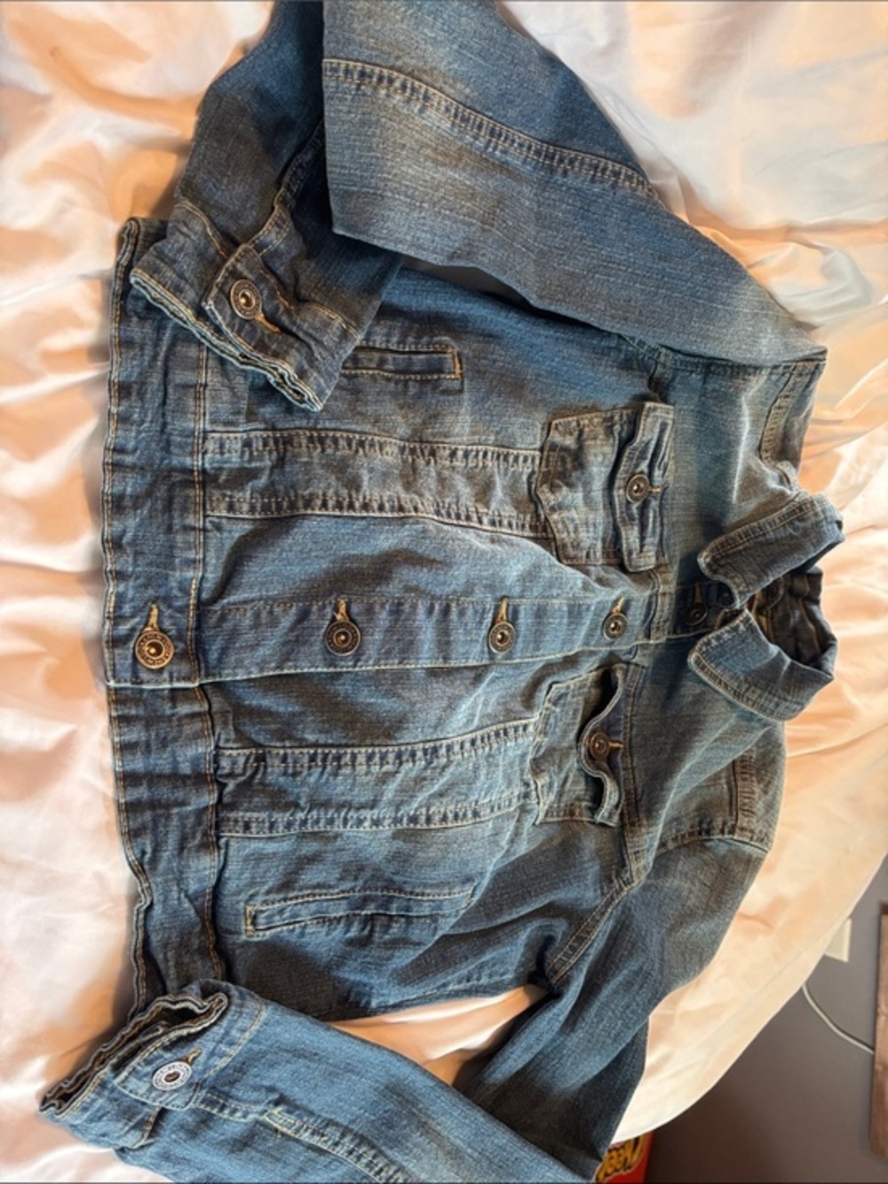 New Look  Blue Denim pocket full button down jean  Jacket size Large